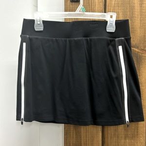 Fabletics brand skort. Never worn!